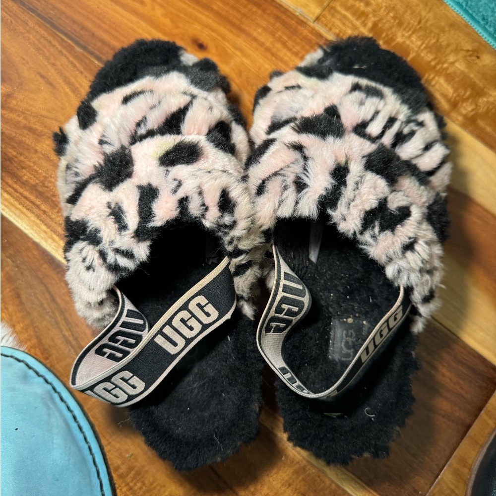 UGG Black and Cream Fuzzy Slippers